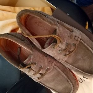 Louis Vuitton men's beige lace up shoes